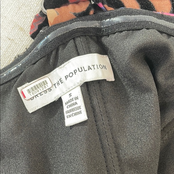 Dress the Population Paris Gown, 4 - Picture 16 of 16